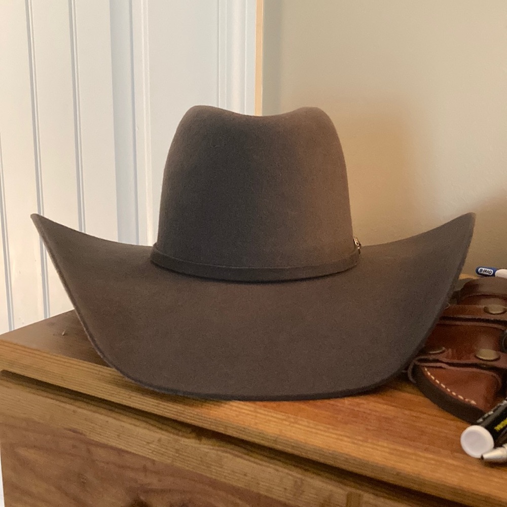 Cody James cowboy hat